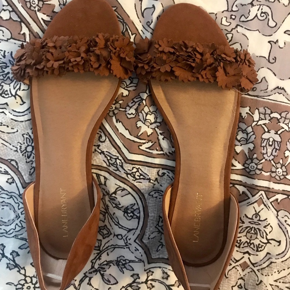LB Brown Ruffle Slip On Sandal